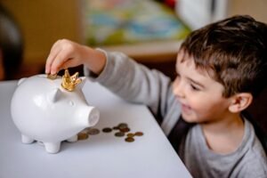 Educação Financeira para Crianças: Guia Completo por Idade para Criar Filhos Financeiramente Inteligentes